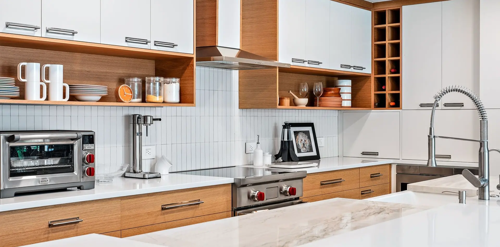 Juno Beach Scandinavian bathroom